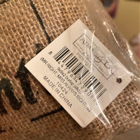 NWT Mr Right Mrs Always Right decorative pillows - Picture 3 of 3